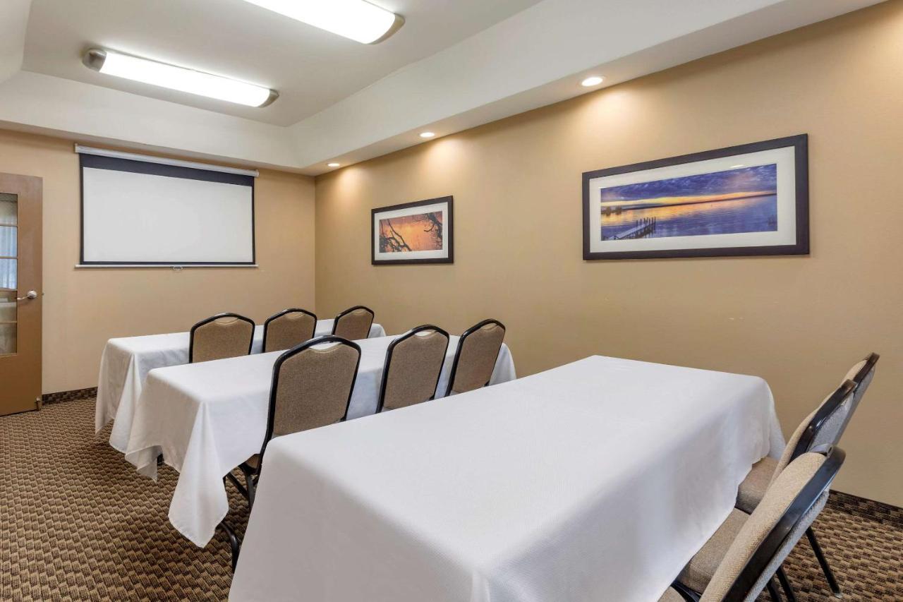 Comfort Suites Лъфкин Екстериор снимка